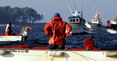 Los escasos ra�eiros que acudieron a Os Lombos se volvieron a casa con las manos y el �nimo destrozado. 