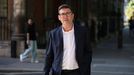 El exalcalde de M�nchester Andy Burnham, �nico aspirante dentro del Partido Laborista para sustituir a Keir Starmer como primer ministro, en una intervenci�n en la radio de la BBC el pasado 2 de julio.