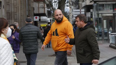 Primer da sin mascarillas en la calle en Ourense