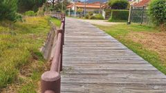 Sanxenxo renovar� el tramo final de la pasarela de madera de la playa de Areas