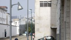 En el entorno de O Vello C�rcere hay diferentes tipos de farolas