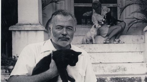 El escritor Ernest Hemingway.