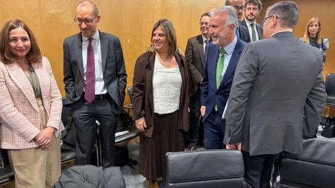 La vicepresidenta del Principado, Gimena Llamedo (en el centro) durante el encuentro sobre financiaci�n auton�mica.