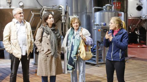 El equipo tcnico de la bodega explic la elaboracin a los visitantes