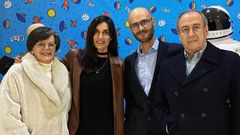 Dederecha a izquierda: Aniceto Vzquez Rodrguez (padre), Martn Vzquez y Sara Vzquez (hijos) e Isabel Bao (madre).