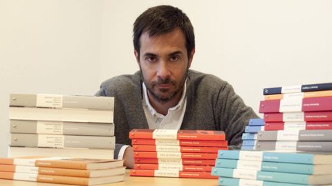 El vigués Luis Solano es el editor de Libros del Asteroide