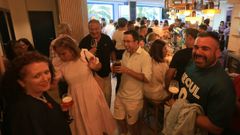 Inauguraci�n del bar Br�tema, en Burela