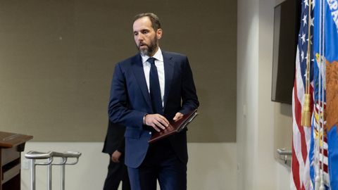 El fiscal especial, Jack Smith, antes de una rueda de prensa en el Departamento de Justicia.