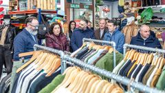 La delegada de la Xunta, Bel�n do Campo, visit� varios comercios adheridos a la ABE para informar de la nueva orden de ayudas para dinamizar el comercio local.