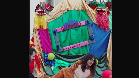 Representaci�n teatral en el monumento afectado por la ley de Memoria Hist�rica en Olloniego