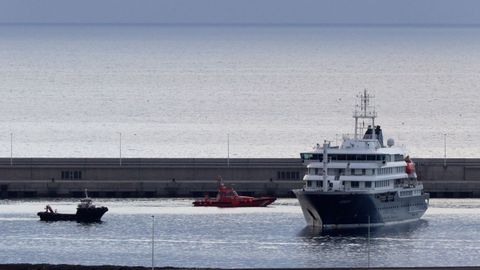 Operativo de evacuaci�n en el MV Hondius.