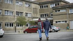 El IES Lamas de Abade de Santiago acab� de construirse en 1982