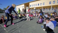 El ciclo de charlas se inici� este lunes en el CEIP San Benito de L�rez de Pontevedra