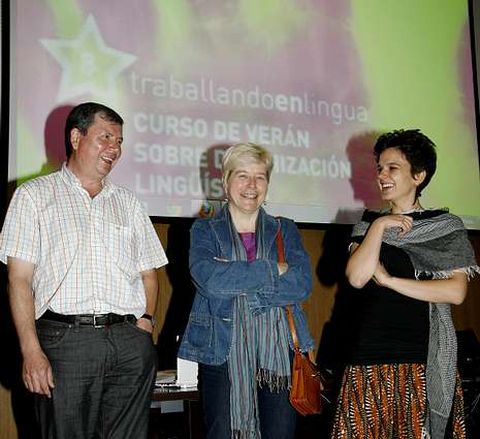 Os tres conferenciantes da xornada de onte, no F�rum<span lang= es-es >. </span>