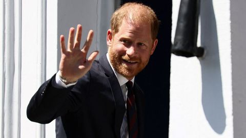 El pr�ncipe Enrique, entrando en Chatham House para una reuni�n sobre los Juegos Invictus este martes en Londres