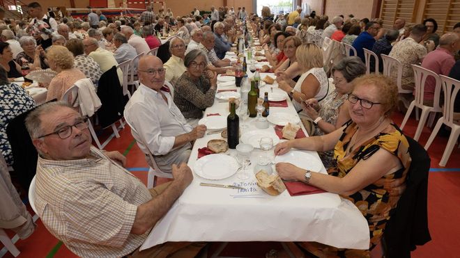 Una gran fiesta para los Pensionistas de Sofn en A Silva Las mejores imgenes!