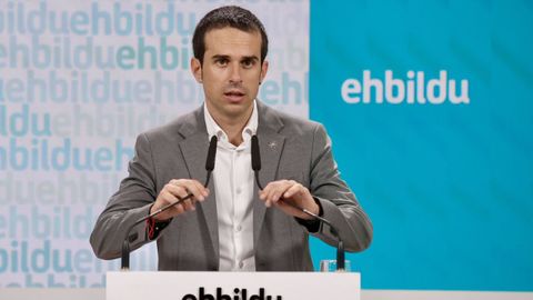 El nuevo candidato a lendakari de Bildu, Pello Otxandiano, en una imagen de archivo.