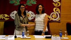 La rectora de Santiago, Rosa Crujeiras, felicit� a Raquel Send�n por su nuevo cargo
