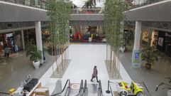 Aspecto que presentaba este martes a �ltima hora de la ma�ana el centro comercial y de ocio Ode�n