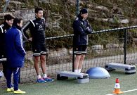 Michael Krohn-Dehli, a la derecha, durante un entrenamiento en las instalaciones de A Madroa esta semana. 