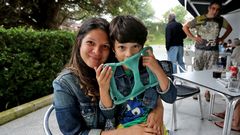 Miles de personas se movilizan para encontrar el iPad de un nio autista de Vigo