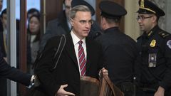 El abogado de la Casa Blanca, Pat Cipollone,  intervin� en la sesi�n del s�bado en el Senado