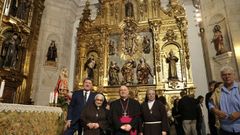 Acto de inauguraci�n del retablo de la iglesia de las Capuchinas, trasladado a Oleiros en 1982 y devuelto ahora a su lugar original