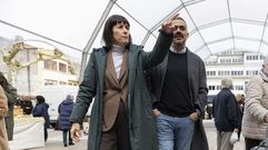 Imagen de archivo de Ana Pont�n con el alcalde de Carballo, Daniel P�rez