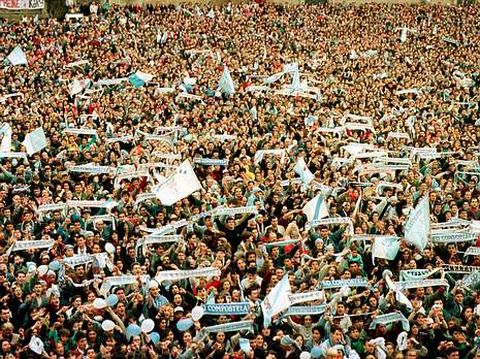 La praza do Obradoiro el 2 de junio del 94.