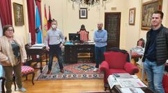 Reuni�n del alcalde con representantes de los libreros