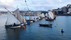 Izado de velas en el primer d�a del Encontro de Embarcaci�ns Tradicionais de Galicia en Sada