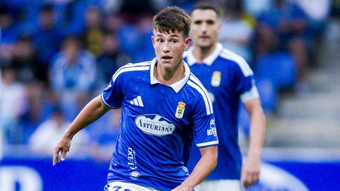 Enzo P�rez, durante el Real Oviedo-Granada
