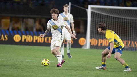 Lance del encuentro de la primera vuelta entre el Las Palmas y el Deportivo