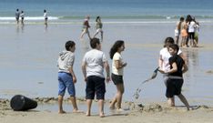 Hacer unos buenos cimientos era fundamental para que la escultura de arena no se viniera abajo una vez terminada. 