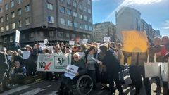 Protesta de los vecinos de las casas de Franco de A Coru�a