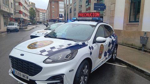La Polic�a Local y el Cuerpo Nacional de Polic�a colaboraron en la inspecci�n del local que fue precintado