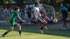 Los jugadores del Ourense CF  y Antela FC durante el partido de Copa Federaci�n