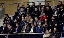 Ram�n Garc�a asegura que los impagos de Lobelle provocan serios problemas.