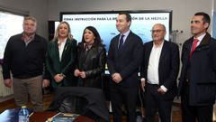 Ricardo Herbn, presidente de Opmega: Elena Martnez, directora general del Instituto Social de la Marina: Elena Surez, directora territorial de la Consellera do Mar; Gustavo Santana, director general de la Marina Mercante; Abel Losada, subdelegado del Gobierno en Pontevedra; y Juan Andrs Prez, capitn martimo de Vilagarca