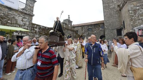 Procesión por el día de San Benitiño