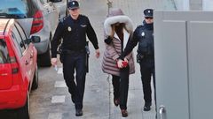 Llegada de Tania Varela para ser juzgada en la Audiencia de Pontevedra