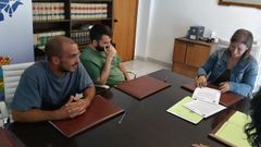 Los emprendedores, con la alcaldesa de Cervo