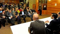 Unos 70 comerciantes asistieron a la asamblea celebrada el mi�rcoles en el Ateneo.