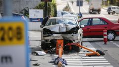 El impacto con un poste en O Carballi�o oblig� al traslado de una mujer para recibir asistencia m�dica