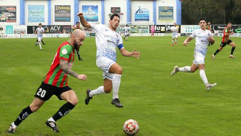 Partido de Tercera Federacin entre el Boiro y el Racing Villalbs