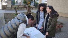 El martes comenz� la recogida de firmas en O Barco.