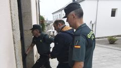 Jos Manuel Vzquez, entrando este jueves en el juzgado de Sarria