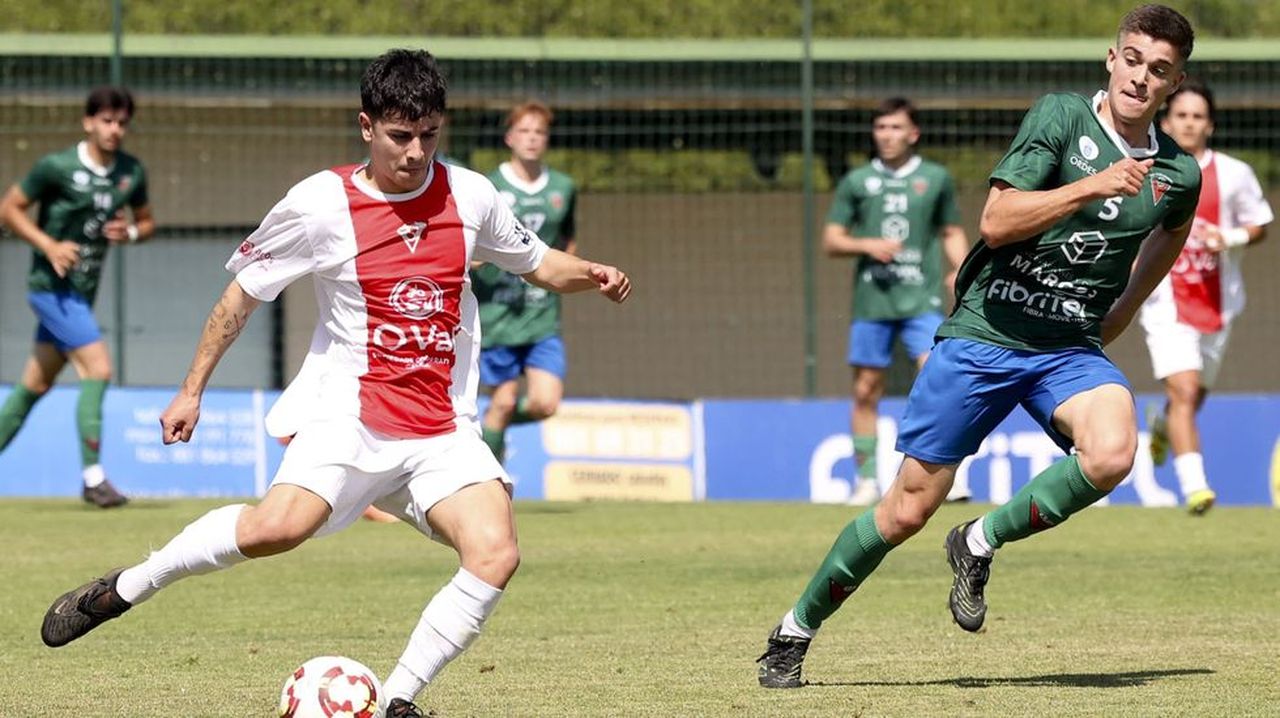 El Negreira goleó al Puebla (4-1) y el Ordes superó al O Val (3-1)