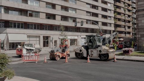 Cortes en las calles de Ourense por las obras de mejora del pavimento