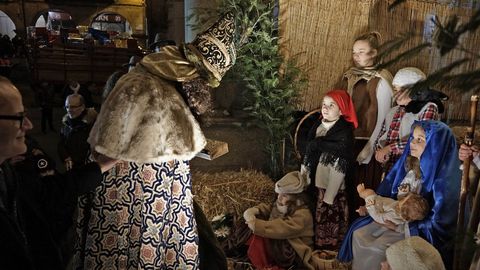 Cabalgata de Reyes de Ourense.En Ourense miles de niños pidieron a los Reyes Magos caramelos y disfrutaron con una cabalgata de dos horas de duración